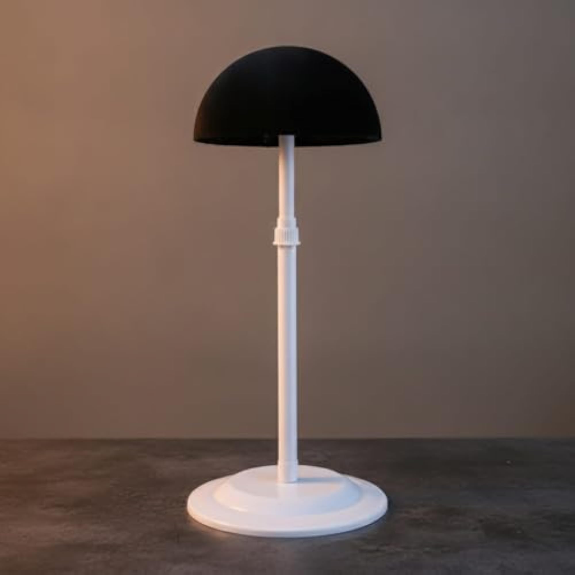 Long-Lasting Adjustable Hairpiece Stand, Non-Slip Display Holder